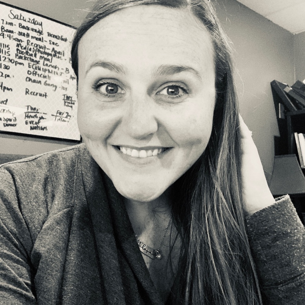 Meet your Posher, Kelly